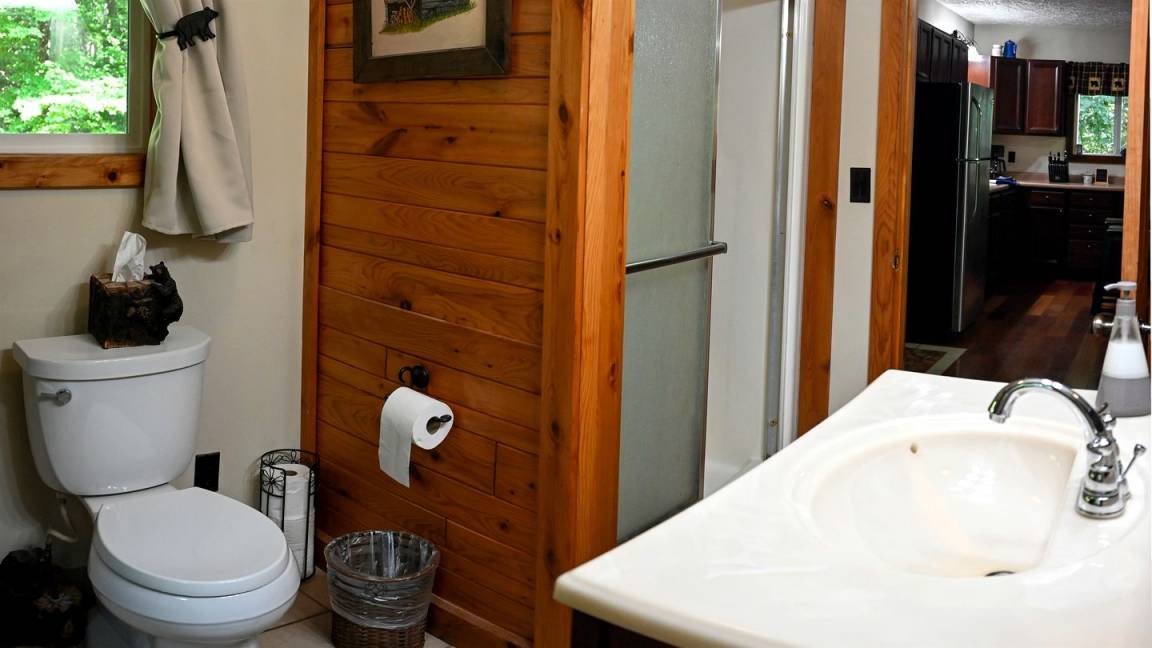 Photo of Bathroom in Laurelville