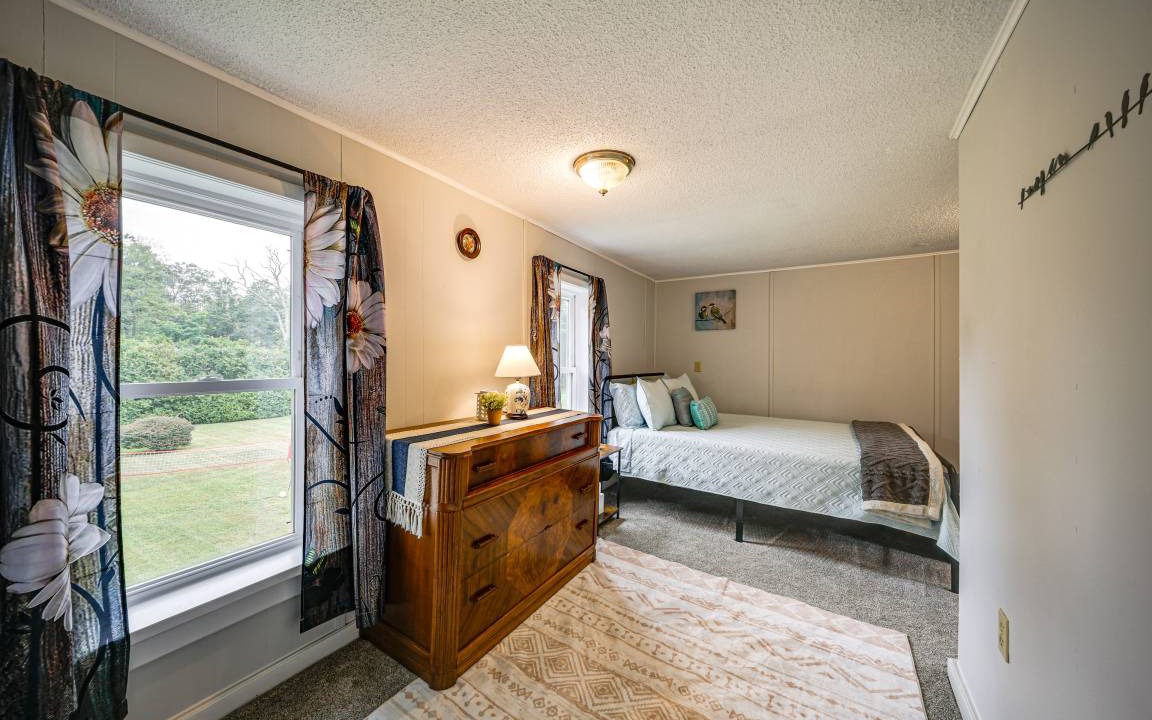 Photo of Bedroom in Mingoville