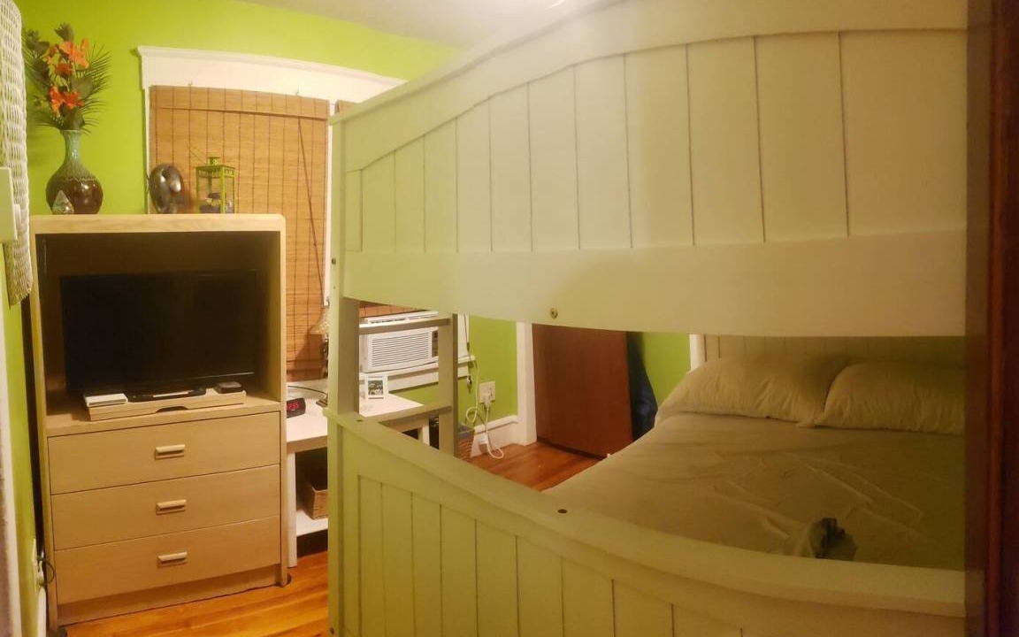 Photo of Bedroom in North End