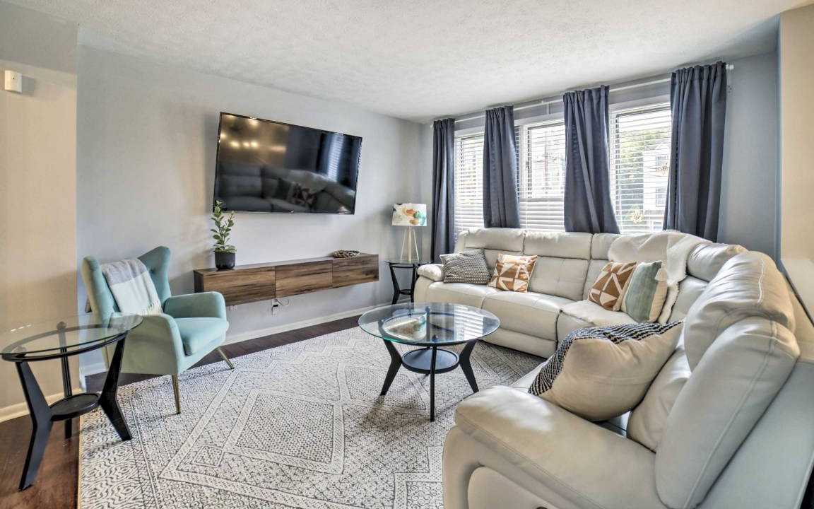 Photo of Livingroom in Brighton Heights