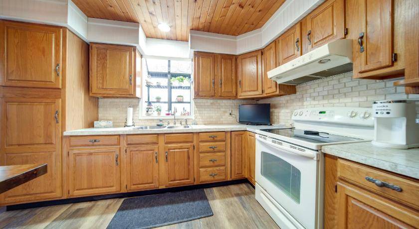 Photo of Kitchen in North Jackson