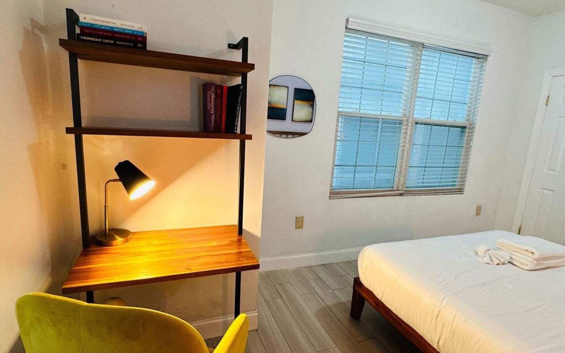 Photo of Bedroom in Chinatown