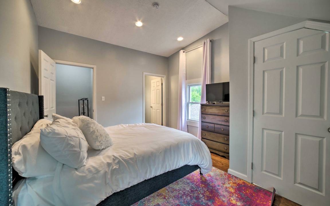 Photo of Bedroom in Morgantown