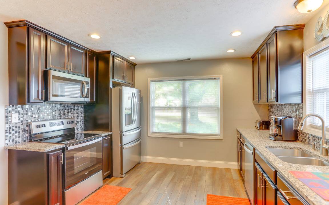 Photo of Kitchen in Port Clinton
