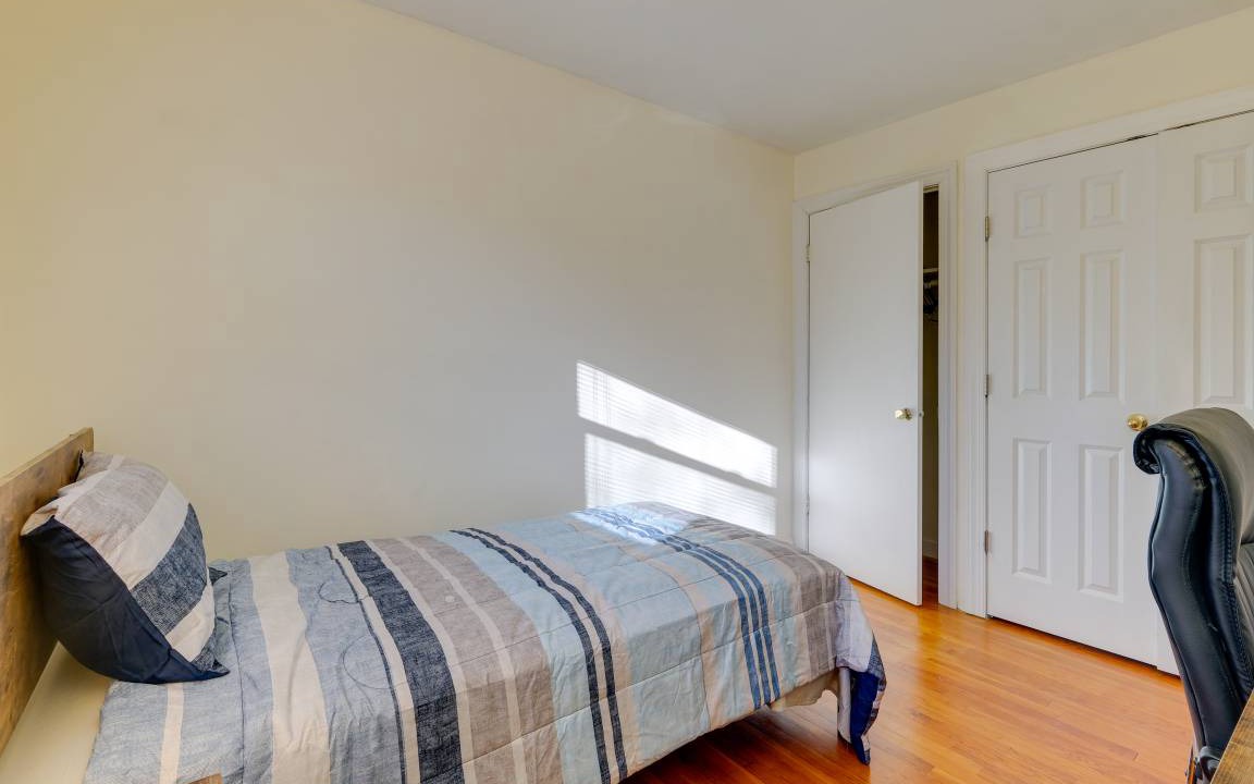 Photo of Bedroom in Newington