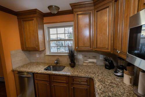 Photo of Kitchen in Elizabeth