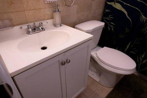 Photo of Bathroom in Elizabeth