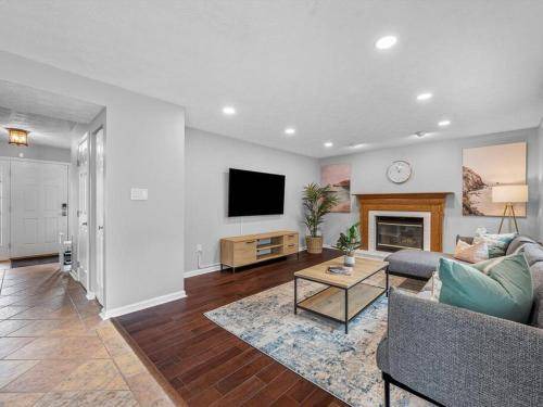 Photo of Livingroom in Cranberry Township