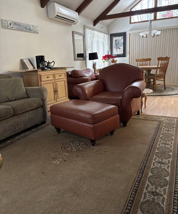 Photo of Livingroom in Aquashicola