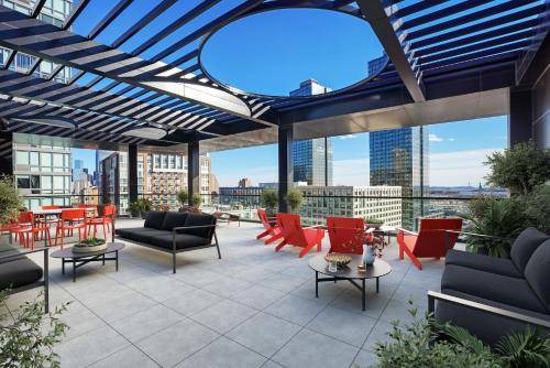 Photo of Patio Balcony in Downtown Jersey City
