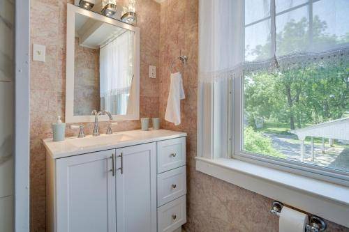 Photo of Bathroom in Ronks