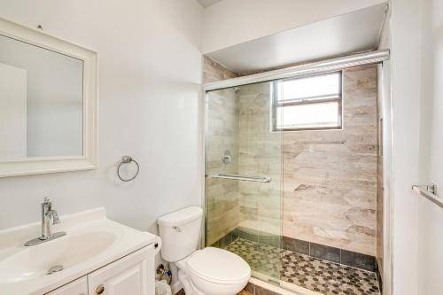 Photo of Bathroom in Keansburg