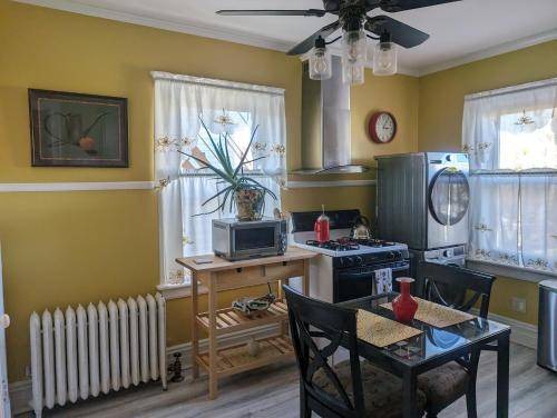 Photo of Livingroom in Montclair