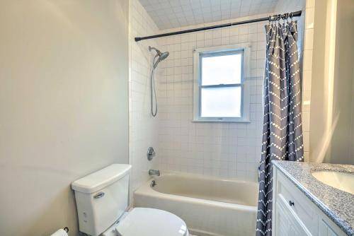 Photo of Bathroom in Keansburg
