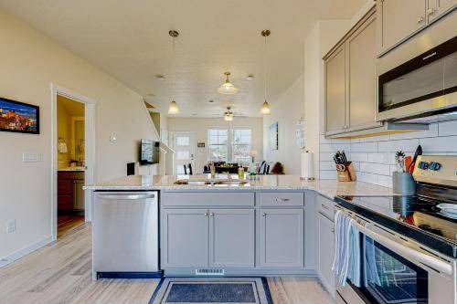 Photo of Kitchen in Southwest Ada County Alliance