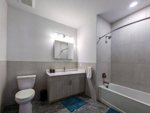 Photo of Bathroom in Dunellen