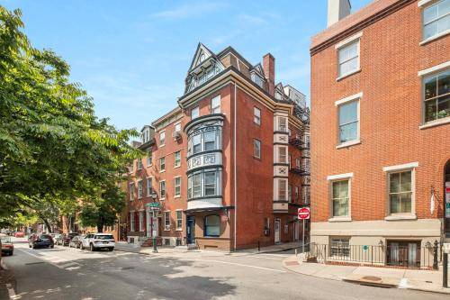 Photo of Buildings in Gayborhood