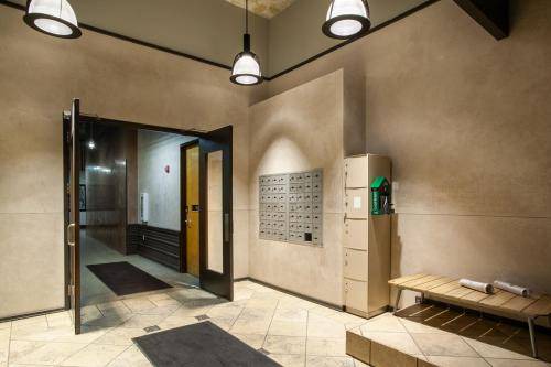 Photo of Bathroom in Old City