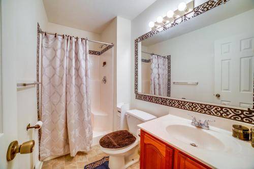 Photo of Bathroom in New Kensington