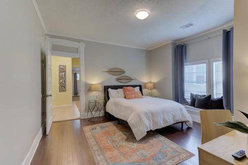 Photo of Bedroom in Cooper-Young Historic District
