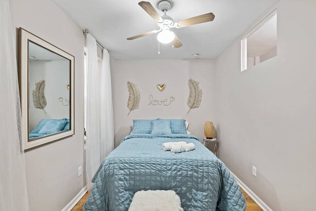 Photo of Bedroom in Graduate Hospital