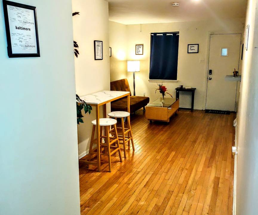 Photo of Livingroom in Midtown-Edmondson