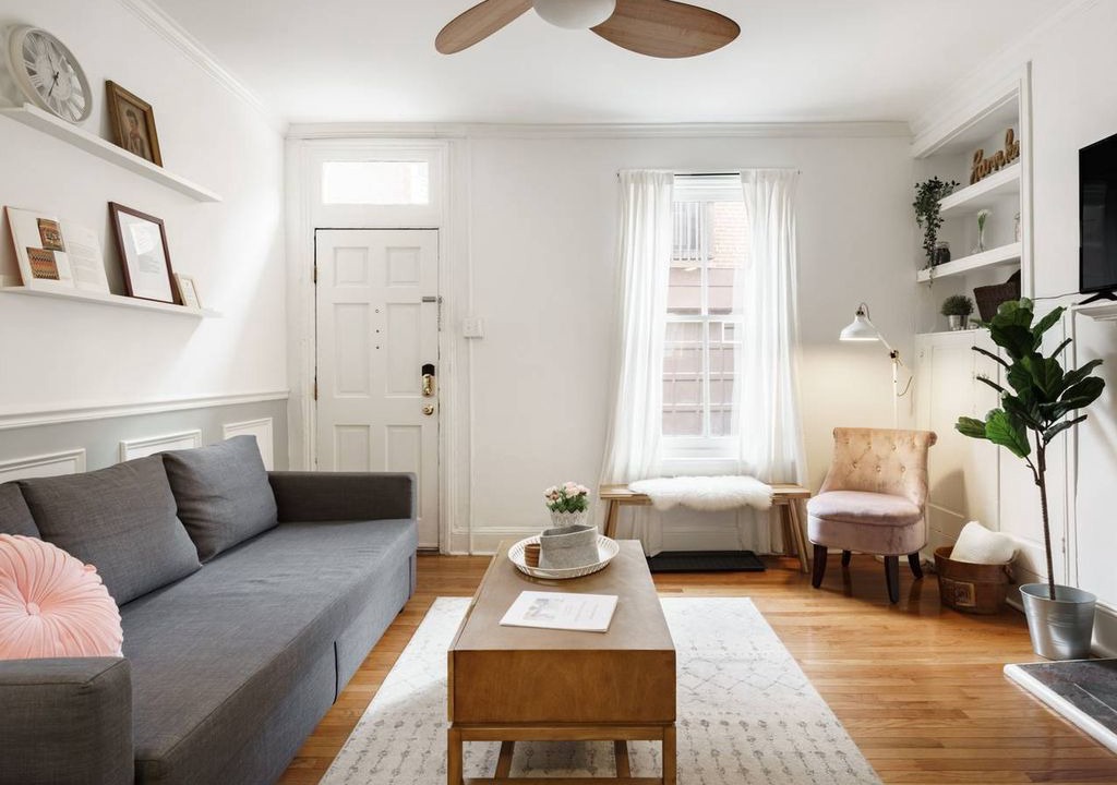 Photo of Livingroom in Gayborhood