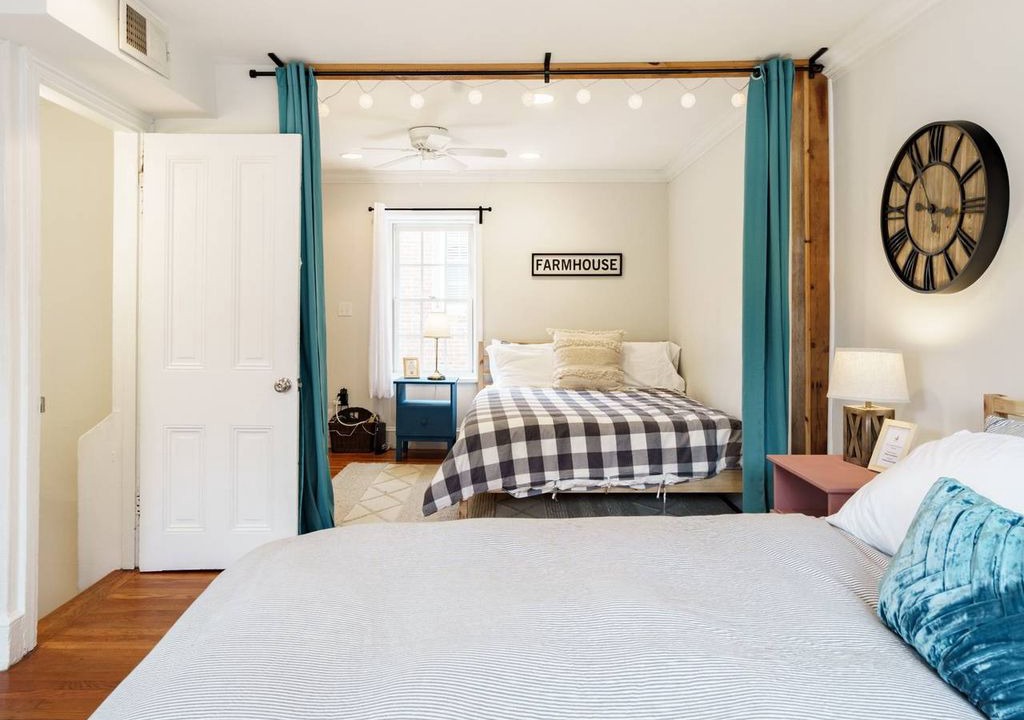 Photo of Bedroom in Gayborhood
