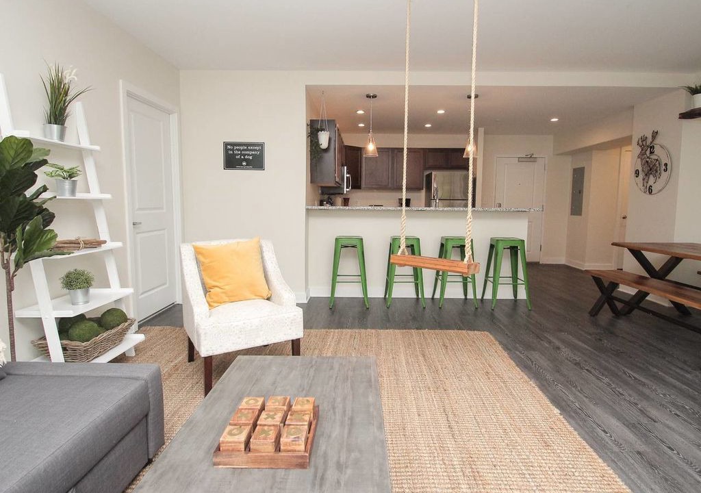Photo of Livingroom in Society Hill