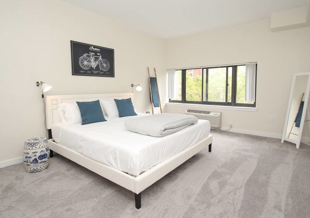 Photo of Bedroom in Society Hill