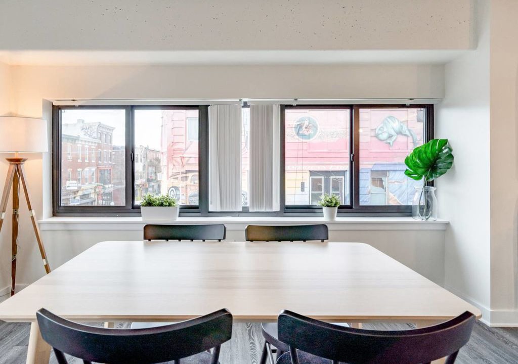 Photo of Livingroom in Society Hill