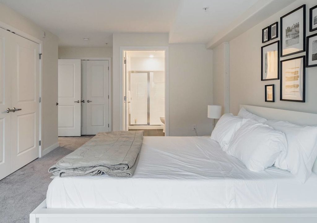 Photo of Bedroom in Society Hill