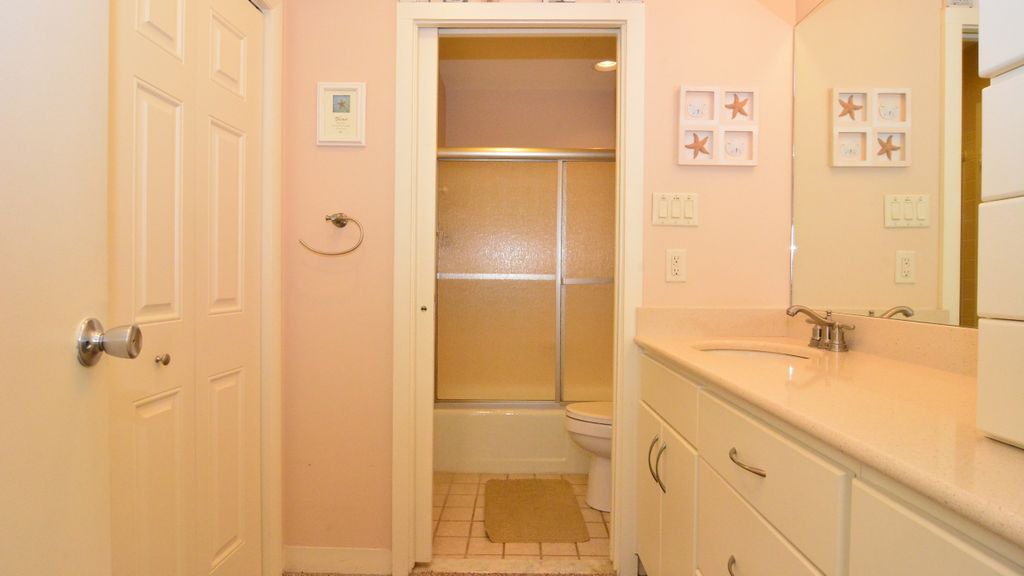 Photo of Bathroom in Rehoboth Beach