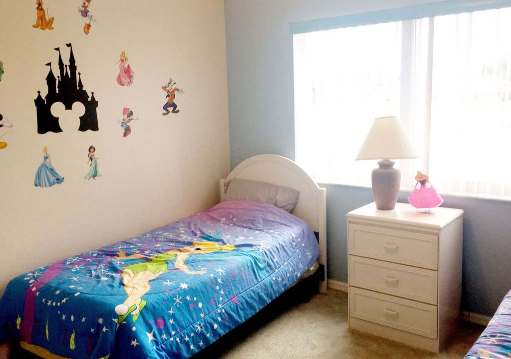 Photo of Bedroom in Sunset Lakes