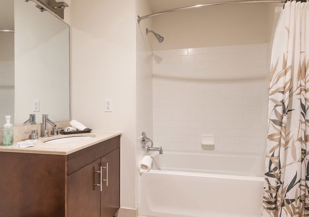 Photo of Bathroom in Hudson Exchange