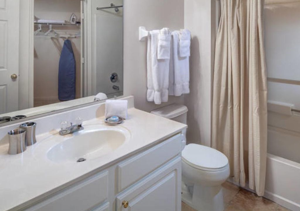 Photo of Bathroom in Scioto Mile