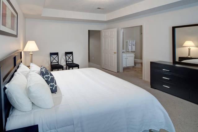 Photo of Bedroom in Scioto Mile