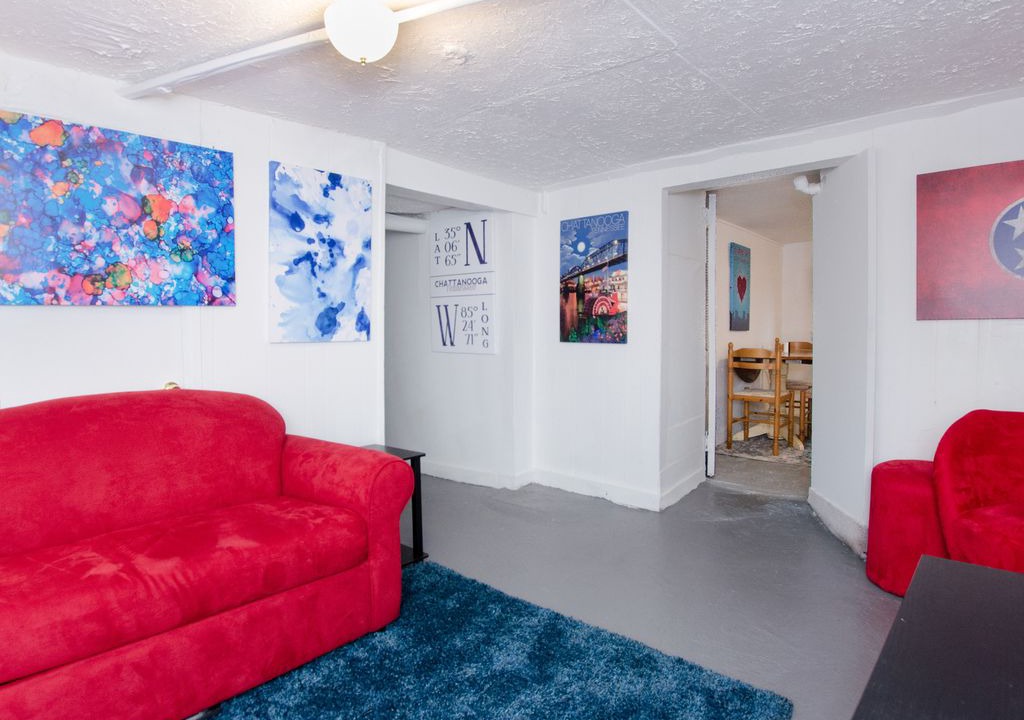 Photo of Livingroom in St. Elmo Improvement League
