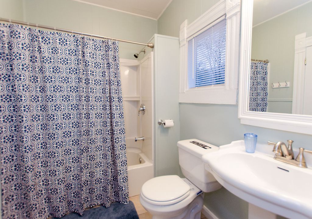 Photo of Bathroom in St. Elmo Improvement League