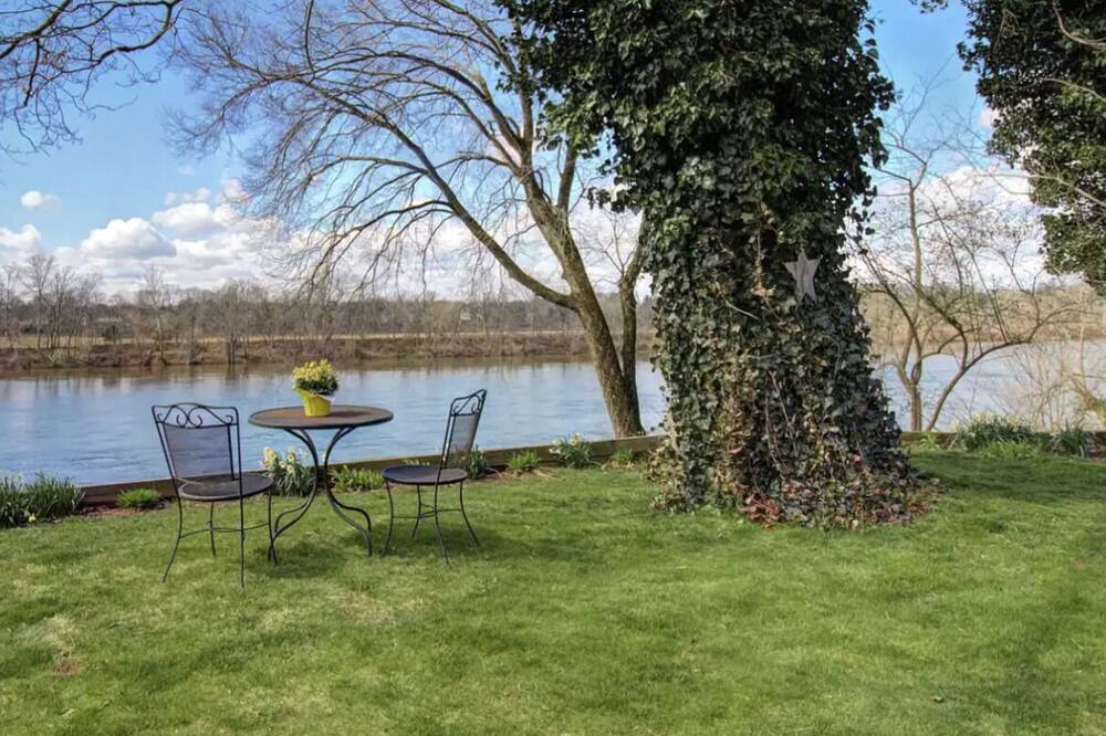 Photo of Outdoor in Washington Crossing