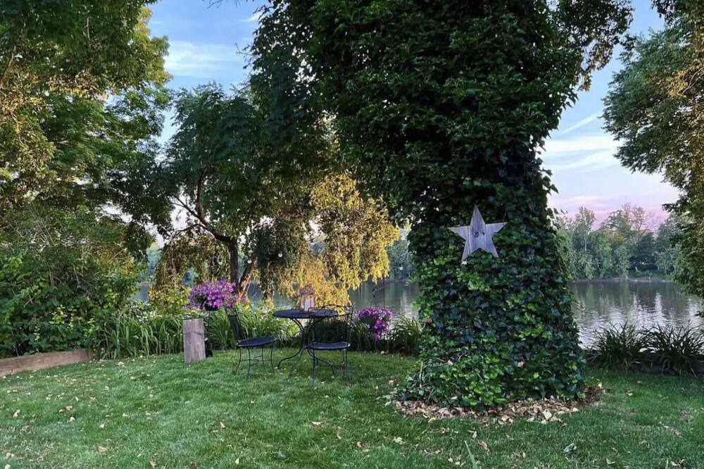 Photo of Outdoor in Washington Crossing