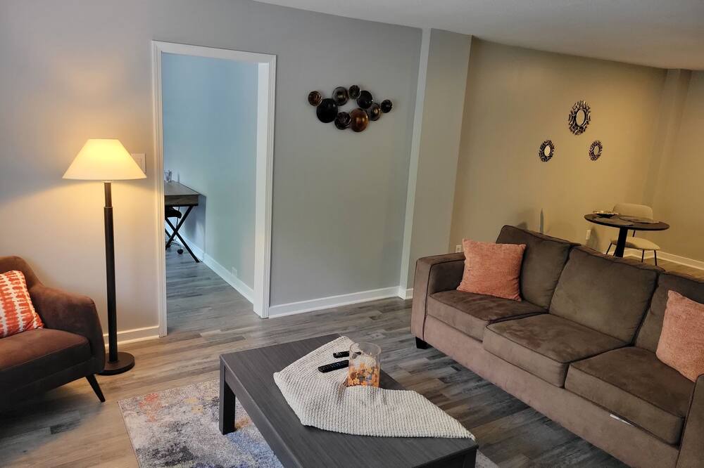 Photo of Livingroom in Crabtree