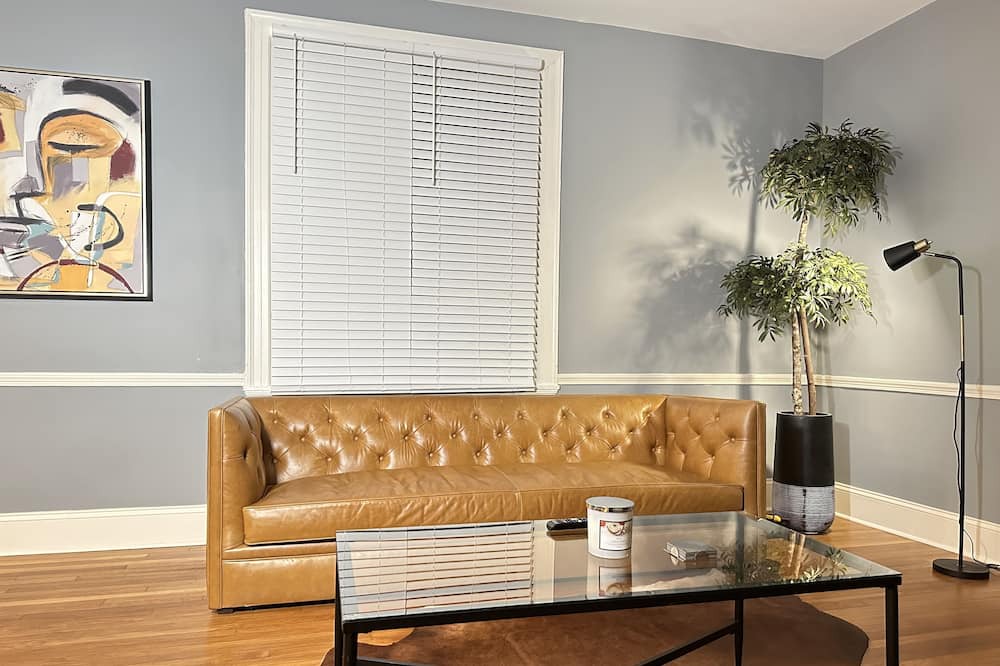 Photo of Livingroom in Pimlico Good Neighbors