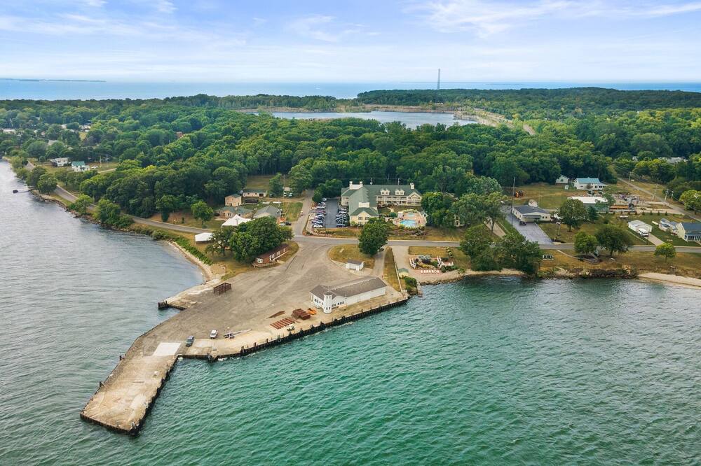 Photo of Others in Kelleys Island