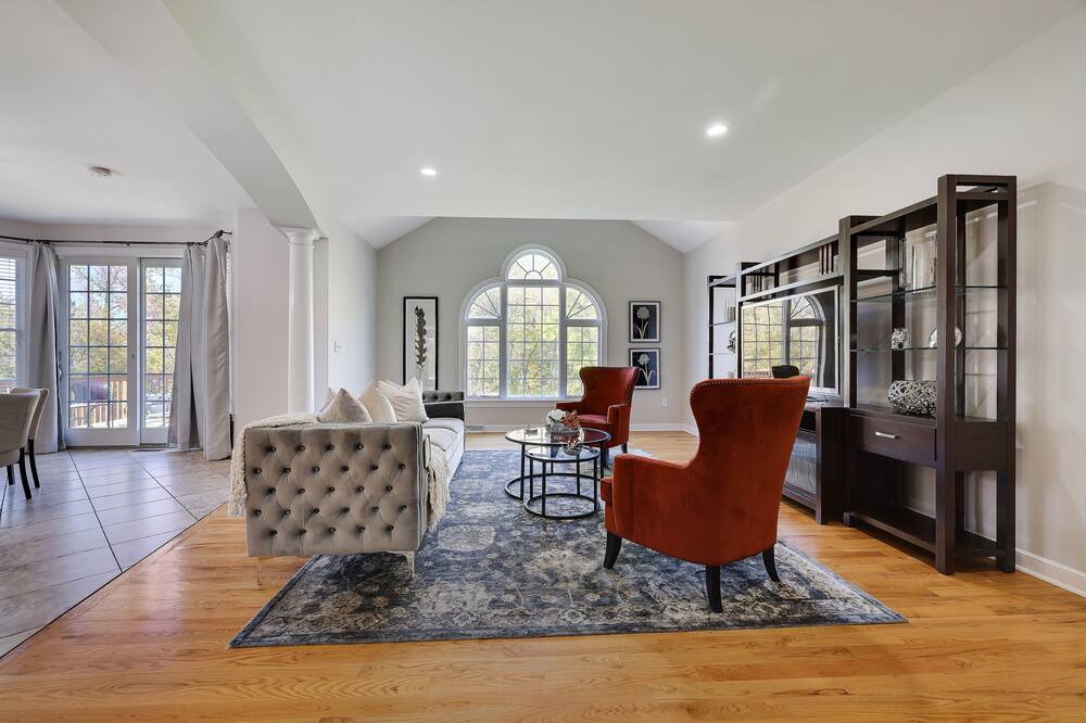 Photo of Livingroom in Easton