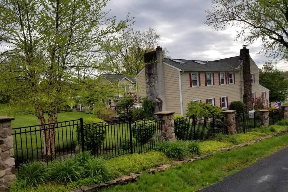 Photo of Outdoor in New Britain Township