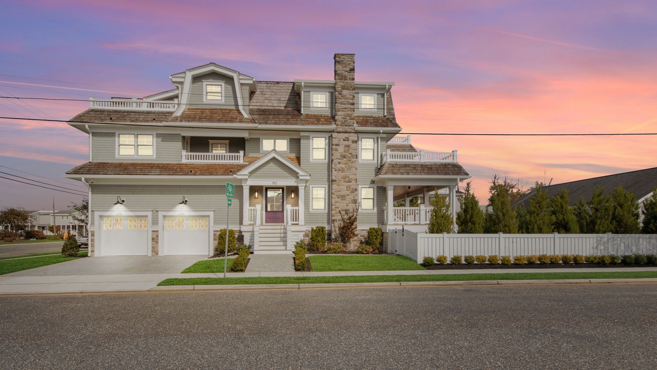 Photo of Outdoor in Avalon