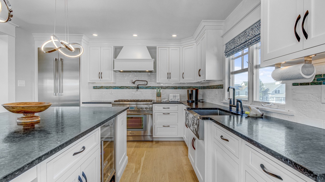 Photo of Kitchen in Avalon