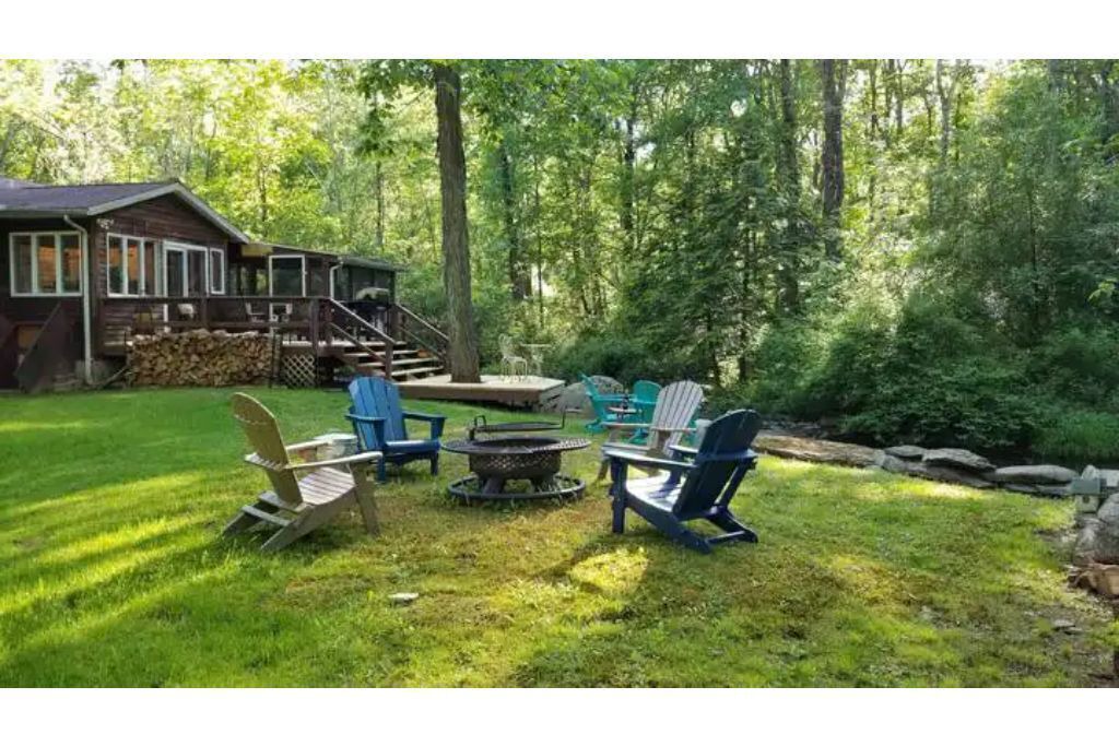 Photo of Outdoor in Henryville