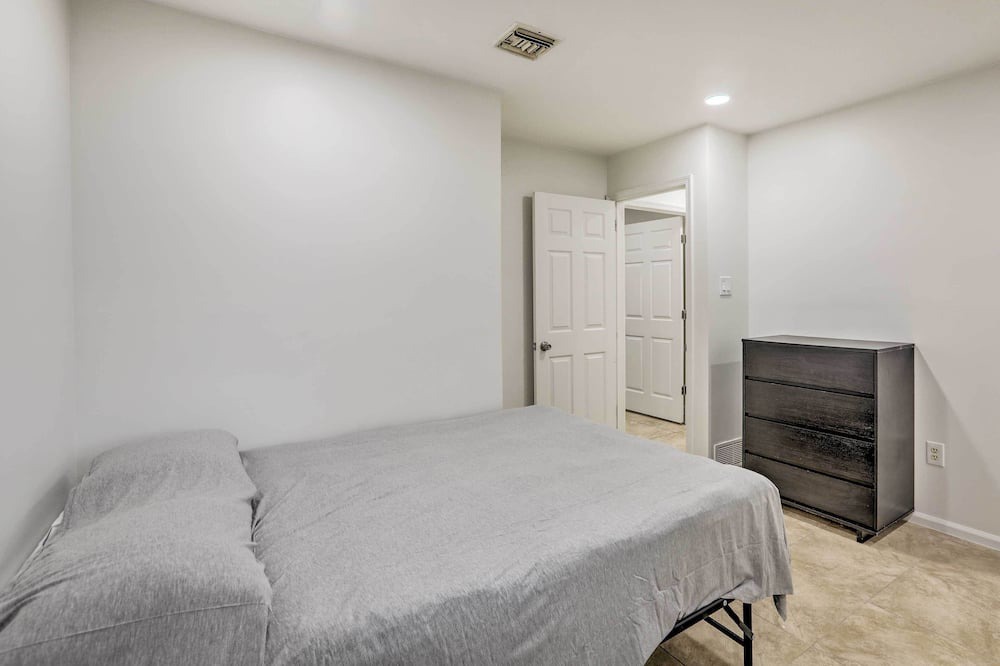 Photo of Bedroom in Bristol